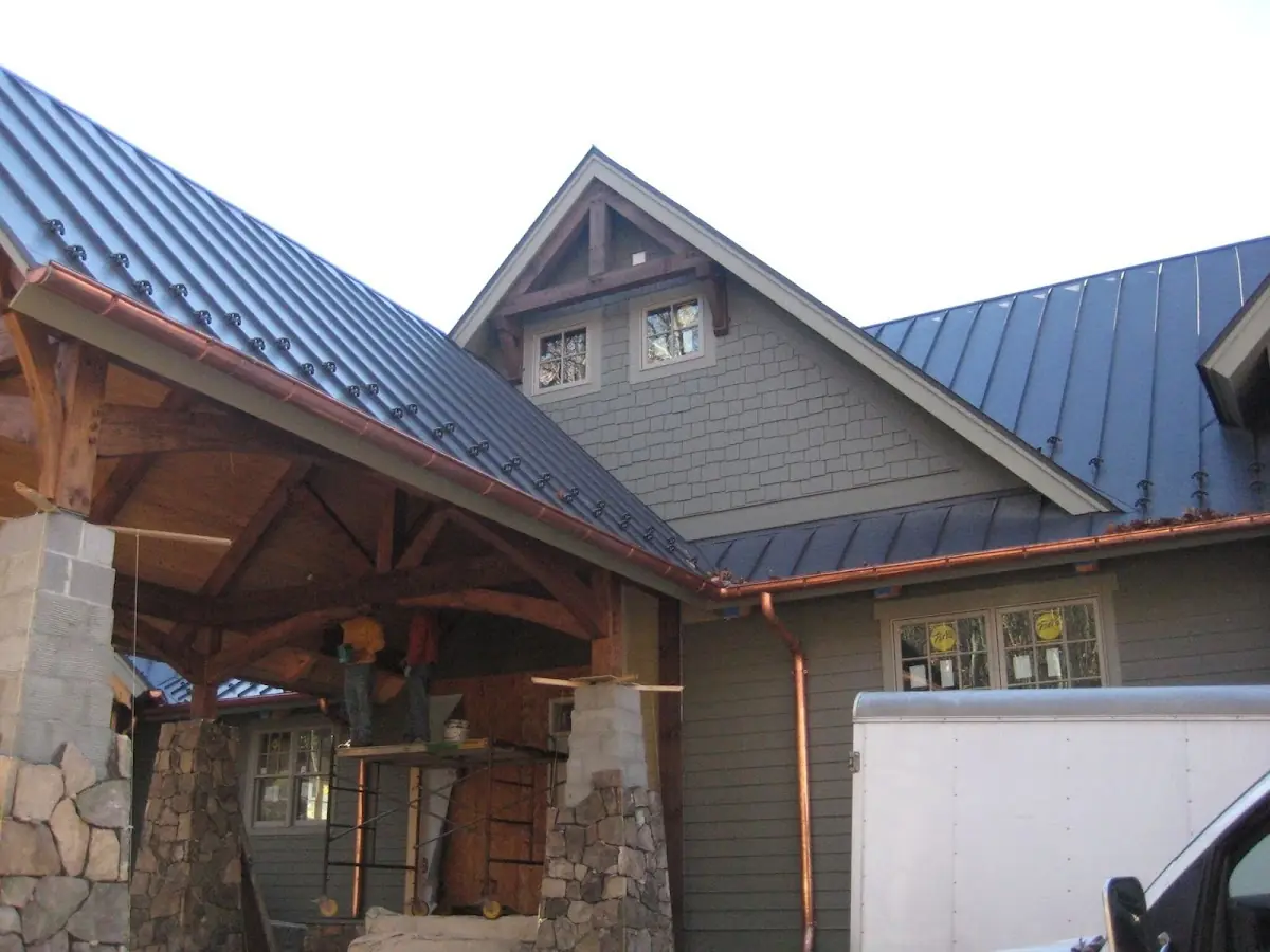 Craftsman Roofing team delivering quality roofing work in Lores Mill